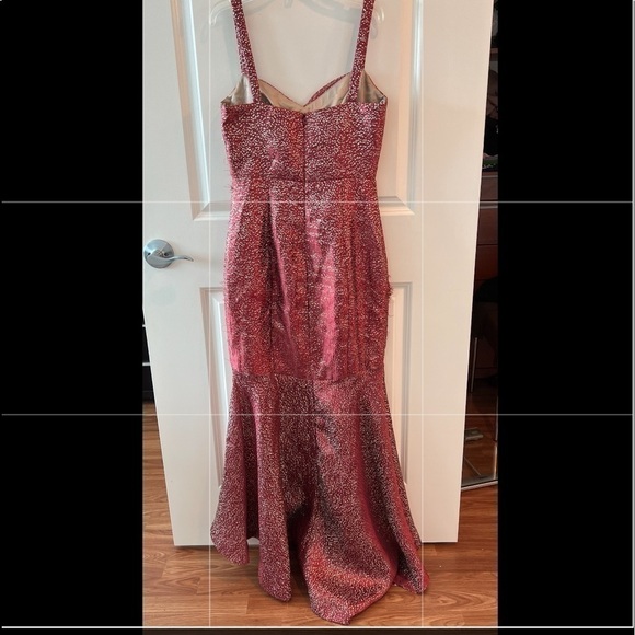 ML MONIQUE LHUILLIER Jacquard Sleeveless High/low Gown - Picture 3 of 16